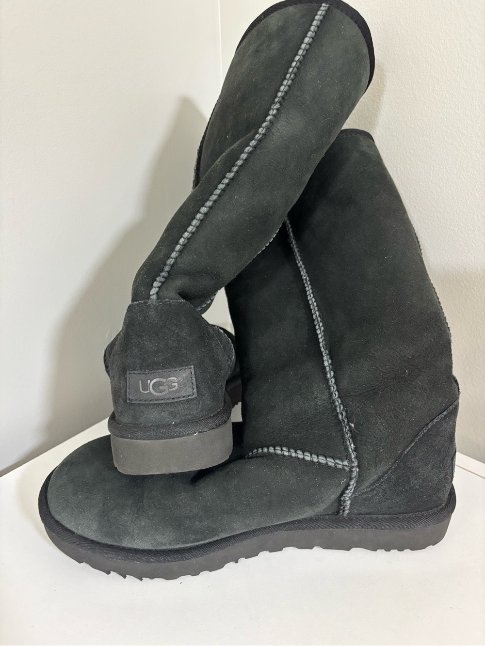 UGG Boots Classic Tall Black Y2K Mallcore Staple Size 8